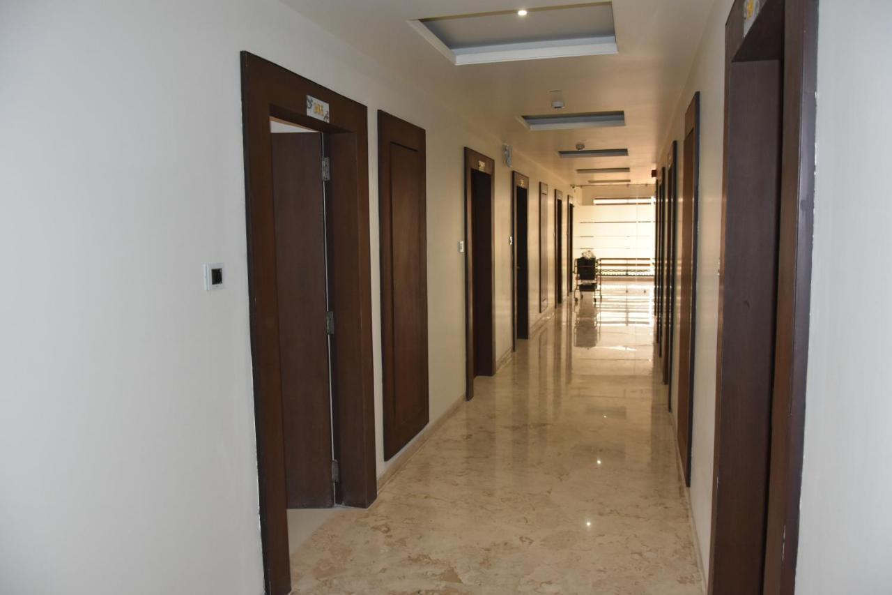 Wisteria Blue Hotel Samarda Kaliāsot Екстериор снимка