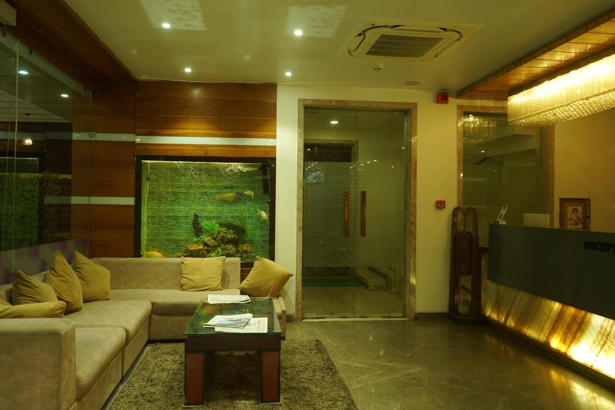Wisteria Blue Hotel Samarda Kaliāsot Екстериор снимка