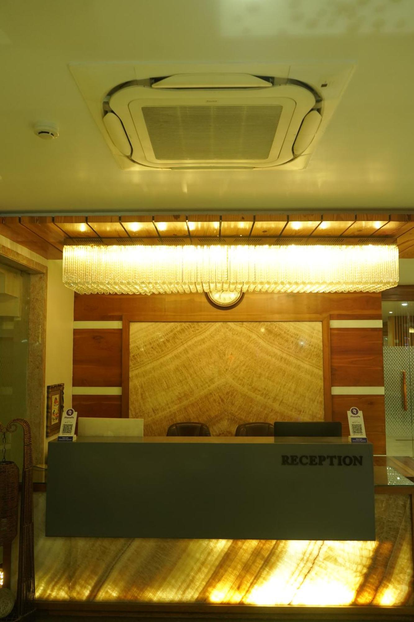 Wisteria Blue Hotel Samarda Kaliāsot Екстериор снимка